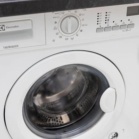 Rent Like Home - Wronskiego 15 Varsó Kültér fotó